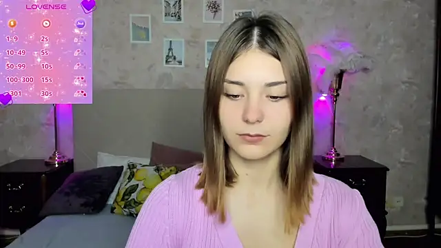 Snapshot of MargoChill chatting on November 16, 2025, 2:33 pm MargoChill online show from November 16, 2025, 2:33 pm