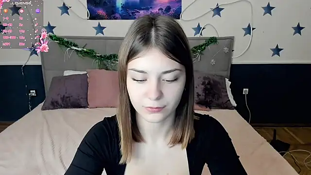 Snapshot of MargoChill chatting on December 18, 2025, 2:34 pm MargoChill online show from December 18, 2025, 2:34 pm