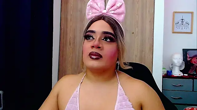 Snapshot of Sofiabigcock22 chatting on February 1, 2026, 3:05 am Sofiabigcock22 online show from February 1, 2026, 3:05 am