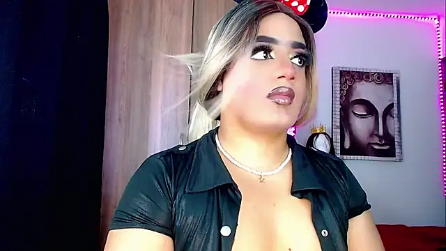 Snapshot of Sofiabigcock22 chatting on February 8, 2026, 3:26 pm Sofiabigcock22 online show from February 8, 2026, 3:26 pm