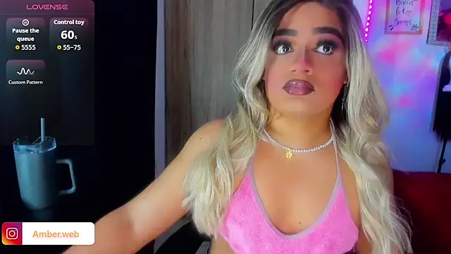 Snapshot of Sofiabigcock22 chatting on February 25, 2026, 9:30 am Sofiabigcock22 online show from February 25, 2026, 9:30 am