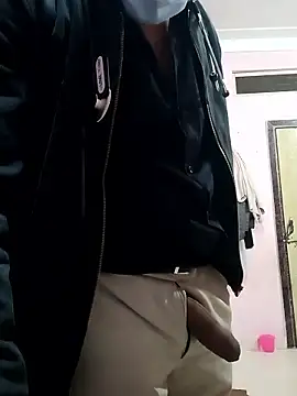 Snapshot of Love_prem78 chatting on January 15, 2026, 4:00 pm Love prem78 online show from January 15, 2026, 4:00 pm