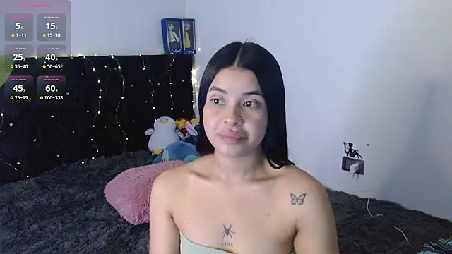 Snapshot of Megan_ve chatting on November 14, 2025, 2:43 am Megan ve online show from November 14, 2025, 2:43 am