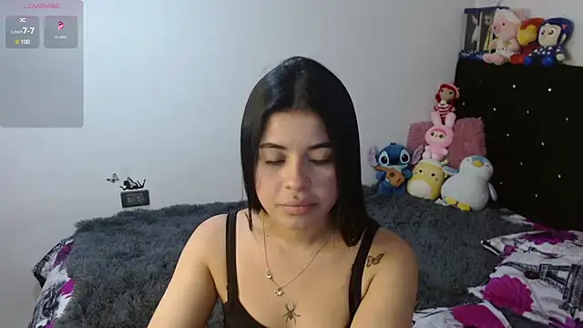 Snapshot of Megan_ve chatting on February 13, 2026, 10:17 pm Megan ve online show from February 13, 2026, 10:17 pm