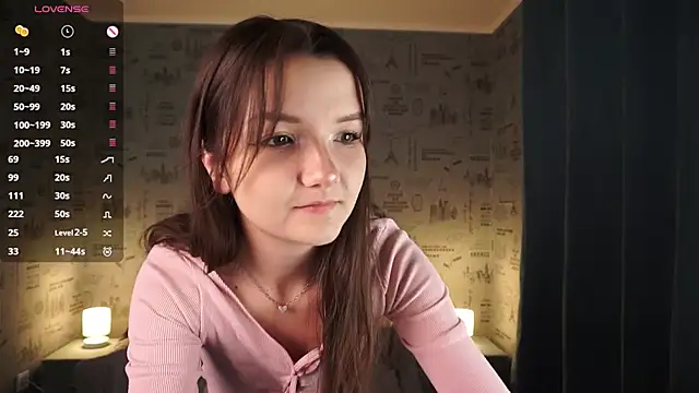 Snapshot of _Cute_World_ chatting on October 26, 2025, 9:42 pm Cute World online show from October 26, 2025, 9:42 pm