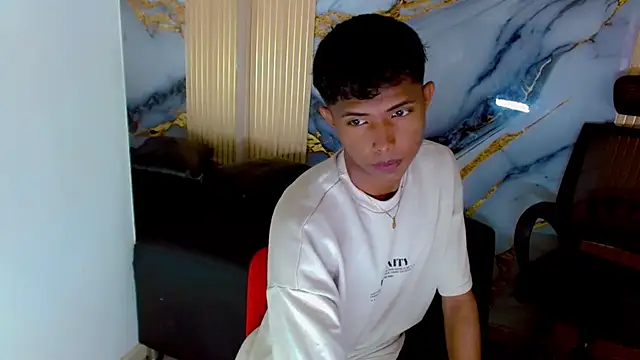 Snapshot of Mick_storm chatting on October 24, 2025, 6:59 pm Mick storm online show from October 24, 2025, 6:59 pm