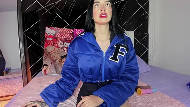 Snapshot of Candy_leilaa3 chatting on November 21, 2025, 3:38 am Candy leilaa3 online show from November 21, 2025, 3:38 am