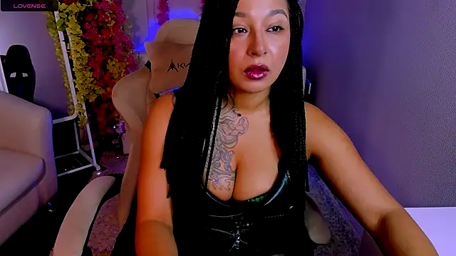 Snapshot of Aisha_Goldstein chatting on November 25, 2025, 5:51 am Aisha Goldstein online show from November 25, 2025, 5:51 am