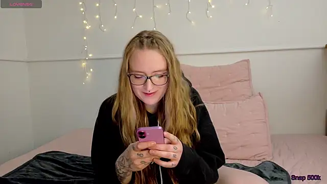 Snapshot of Pattyworld69 chatting on March 22, 2026, 7:01 am Pattyworld69 online show from March 22, 2026, 7:01 am