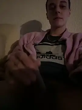 Snapshot of fresh-laD chatting on February 24, 2026, 12:08 am fresh-laD online show from February 24, 2026, 12:08 am