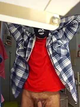 Snapshot of Arf097 chatting on November 11, 2025, 7:19 am Arf097 online show from November 11, 2025, 7:19 am