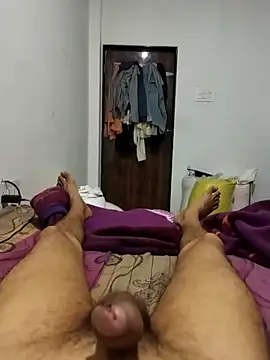 Snapshot of Playboyx143@xh chatting on April 17, 2026, 7:28 pm Playboyx143xh online show from April 17, 2026, 7:28 pm
