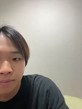 Snapshot of nagi_112 chatting on February 3, 2026, 2:44 pm nagi 112 online show from February 3, 2026, 2:44 pm