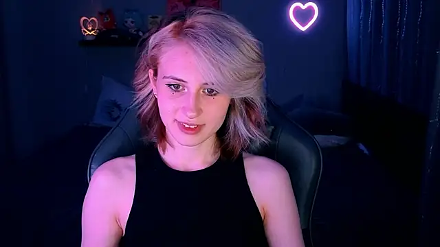 Keti moon online show from June 17, 2026, 7:48 pm
