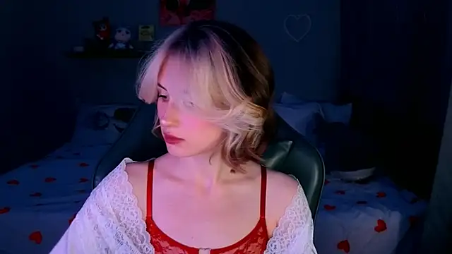 Keti moon online show from July 18, 2026, 6:23 pm