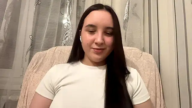 Snapshot of DaisyMolly chatting on November 22, 2025, 10:09 pm DaisyMolly online show from November 22, 2025, 10:09 pm