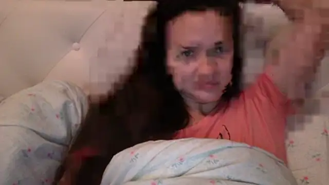 Snapshot of GiaaCaranggi chatting on December 21, 2025, 8:27 pm GiaaCaranggi online show from December 21, 2025, 8:27 pm