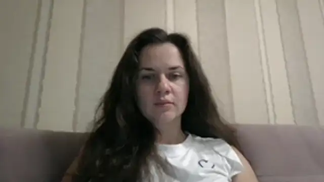 Snapshot of GiaaCaranggi chatting on January 10, 2026, 8:21 pm GiaaCaranggi online show from January 10, 2026, 8:21 pm