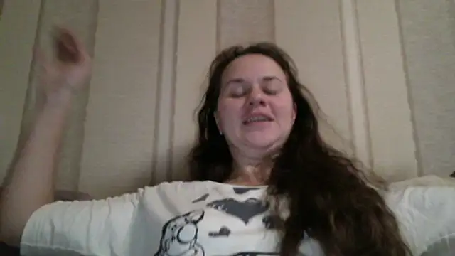 GiaaCaranggi online show from February 13, 2026, 8:38 pm