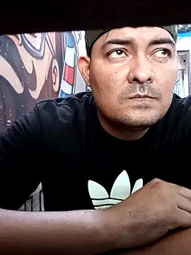 Snapshot of sexyandres_23 chatting on February 13, 2026, 5:42 pm sexyandres 23 online show from February 13, 2026, 5:42 pm