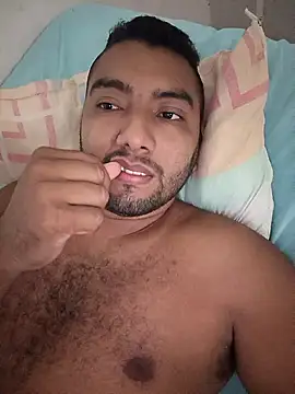 Snapshot of mario1709cm chatting on October 18, 2025, 5:14 pm mario1709cm online show from October 18, 2025, 5:14 pm