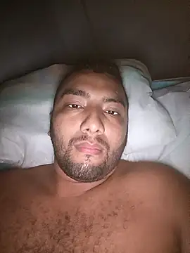 Snapshot of mario1709cm chatting on October 21, 2025, 11:38 pm mario1709cm online show from October 21, 2025, 11:38 pm