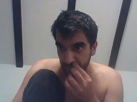 Snapshot of SamoSkupo chatting on October 22, 2025, 10:20 pm SamoSkupo online show from October 22, 2025, 10:20 pm