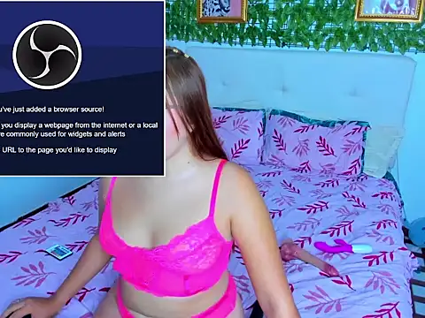 Snapshot of melodi_pink chatting on November 12, 2025, 10:15 am melodi pink online show from November 12, 2025, 10:15 am