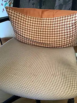 Snapshot of buckgaroooo chatting on February 4, 2026, 4:07 am buckgaroooo online show from February 4, 2026, 4:07 am