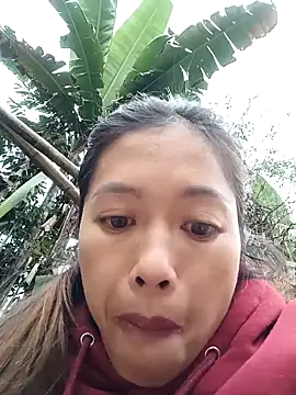 -Paige- online show from November 17, 2025, 12:49 am