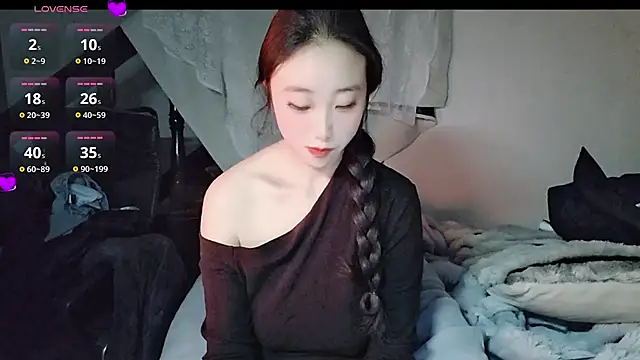 Snapshot of hyp0crite chatting on November 22, 2025, 3:22 pm hyp0crite online show from November 22, 2025, 3:22 pm