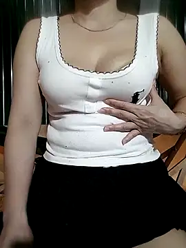 LalayCii online show from October 15, 2025, 12:55 am