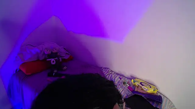 Snapshot of Miranda_kim_ chatting on November 10, 2025, 1:04 am Miranda kim online show from November 10, 2025, 1:04 am