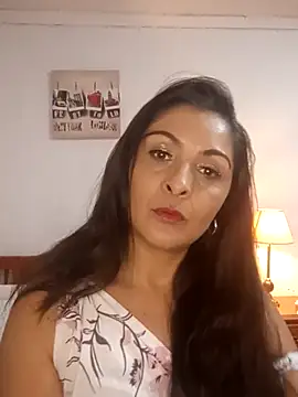 Mariapaula88 online show from November 8, 2025, 7:08 am