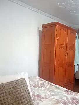 Mariapaula88 online show from November 16, 2025, 10:32 am