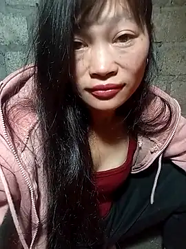 siusiu-00 online show from November 27, 2025, 9:50 pm