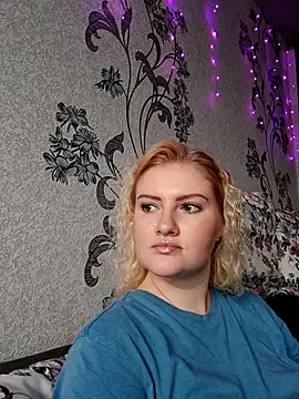 Snapshot of karkinn chatting on November 6, 2025, 10:16 am karkinn online show from November 6, 2025, 10:16 am