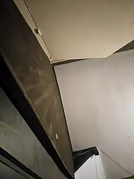 kenzafara online show from October 13, 2025, 1:22 pm