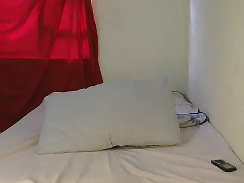 Snapshot of sexy-Noxy chatting on January 18, 2026, 4:27 am sexy-Noxy online show from January 18, 2026, 4:27 am