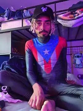 Snapshot of shadespider chatting on March 18, 2026, 9:29 pm shadespider online show from March 18, 2026, 9:29 pm