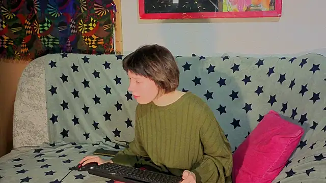 ReincarnatedAngel online show from October 22, 2025, 6:07 pm