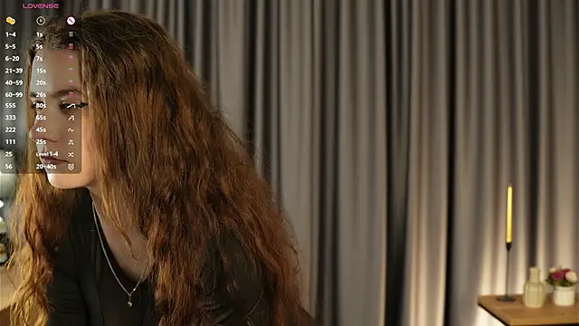 YuriFout online show from November 14, 2025, 11:09 am