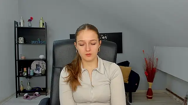 AnneWilsonn online show from March 5, 2026, 4:30 am