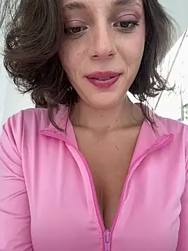 Snapshot of Ryan_ruru chatting on February 11, 2026, 2:22 pm Ryan ruru online show from February 11, 2026, 2:22 pm