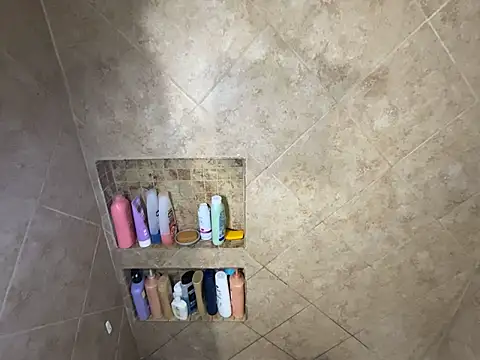 Snapshot of queenkelly1234 chatting on January 15, 2026, 5:38 pm queenkelly1234 online show from January 15, 2026, 5:38 pm