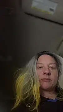 Snapshot of queenkelly1234 chatting on January 18, 2026, 4:27 am queenkelly1234 online show from January 18, 2026, 4:27 am