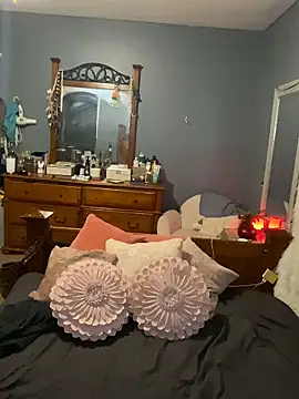 Snapshot of queenkelly1234 chatting on February 7, 2026, 5:00 am queenkelly1234 online show from February 7, 2026, 5:00 am