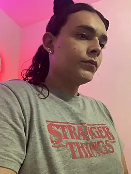 Snapshot of La-Gatiita-trans chatting on January 17, 2026, 11:52 pm La-Gatiita-trans online show from January 17, 2026, 11:52 pm