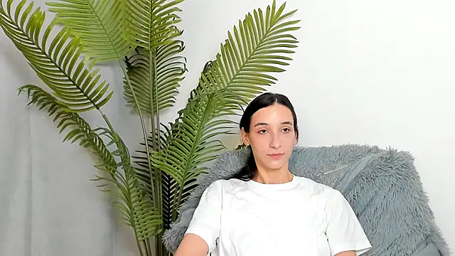 Snapshot of HayleySalahubdin chatting on October 14, 2025, 3:13 pm HayleySalahubdin online show from October 14, 2025, 3:13 pm