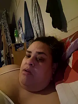 Snapshot of BigBusty_VoluptuousMilfX chatting on November 21, 2025, 8:18 pm BigBusty VoluptuousMilfX online show from November 21, 2025, 8:18 pm